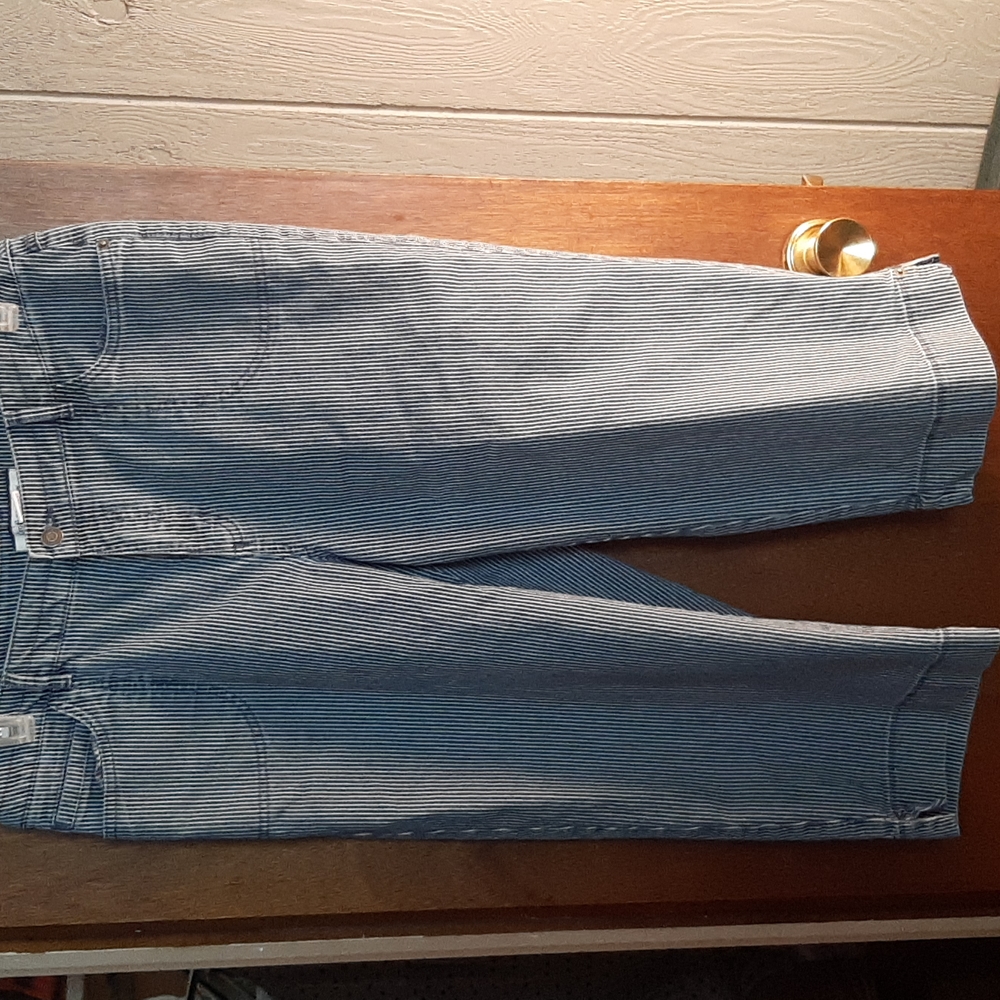 Ladies capris